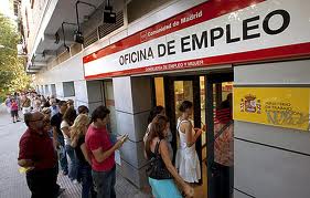 Frenazo en empleo e industria